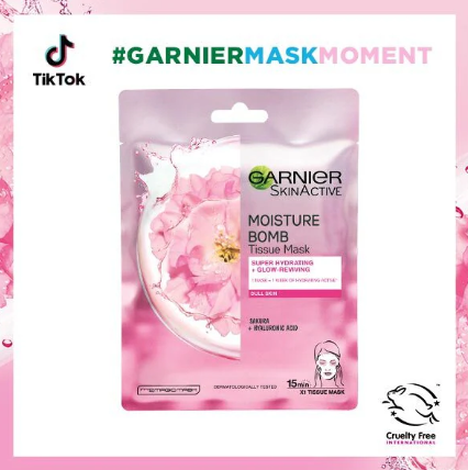 Garnier Moisture Bomb Sakura Hydrating Face Sheet Mask