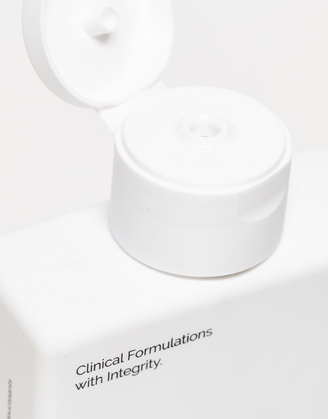 The Ordinary Behentrimonium Chloride 2% Conditioner 240ml