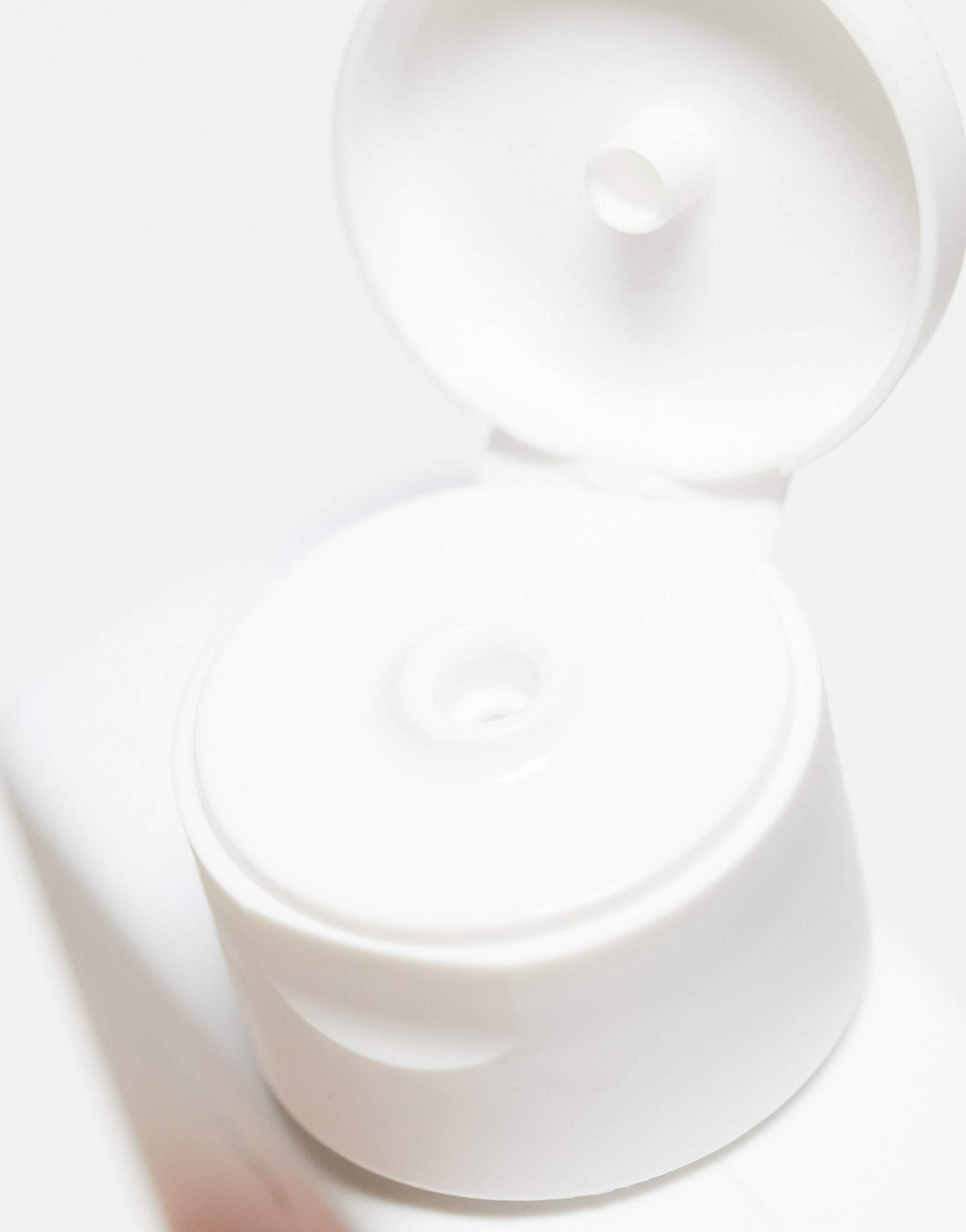 The Ordinary Sulphate 4% Cleanser for Body and Hair 240ml