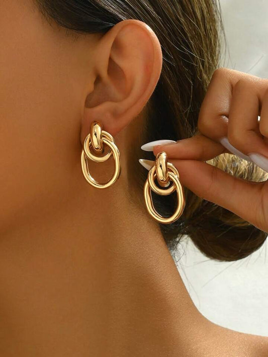 1pair Fashionable Gold Tone Metal Multi-Turn Knotted Design Stud Earrings For Women