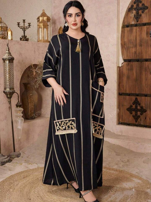 Elegant Embroidered Patterned Arabic Style Women's Dress With V-Neck