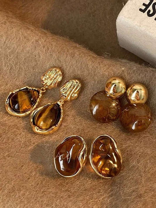 3 Pairs Of Vintage Elegant Amber Color Resin Inlaid Earrings For Women