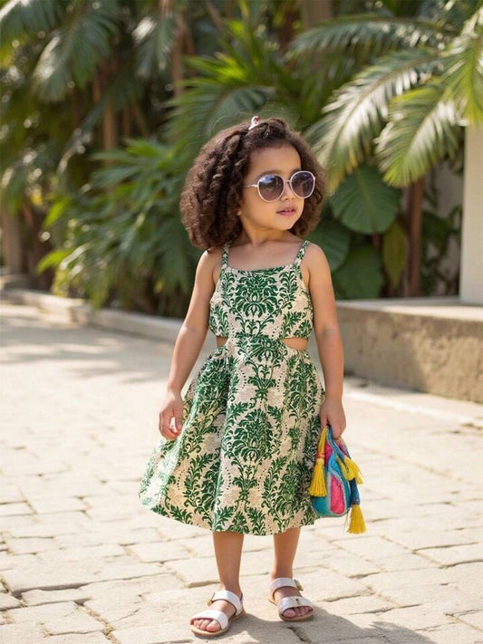 Young Girls' Vacation Style Spaghetti Strap Hollow Out Dress
